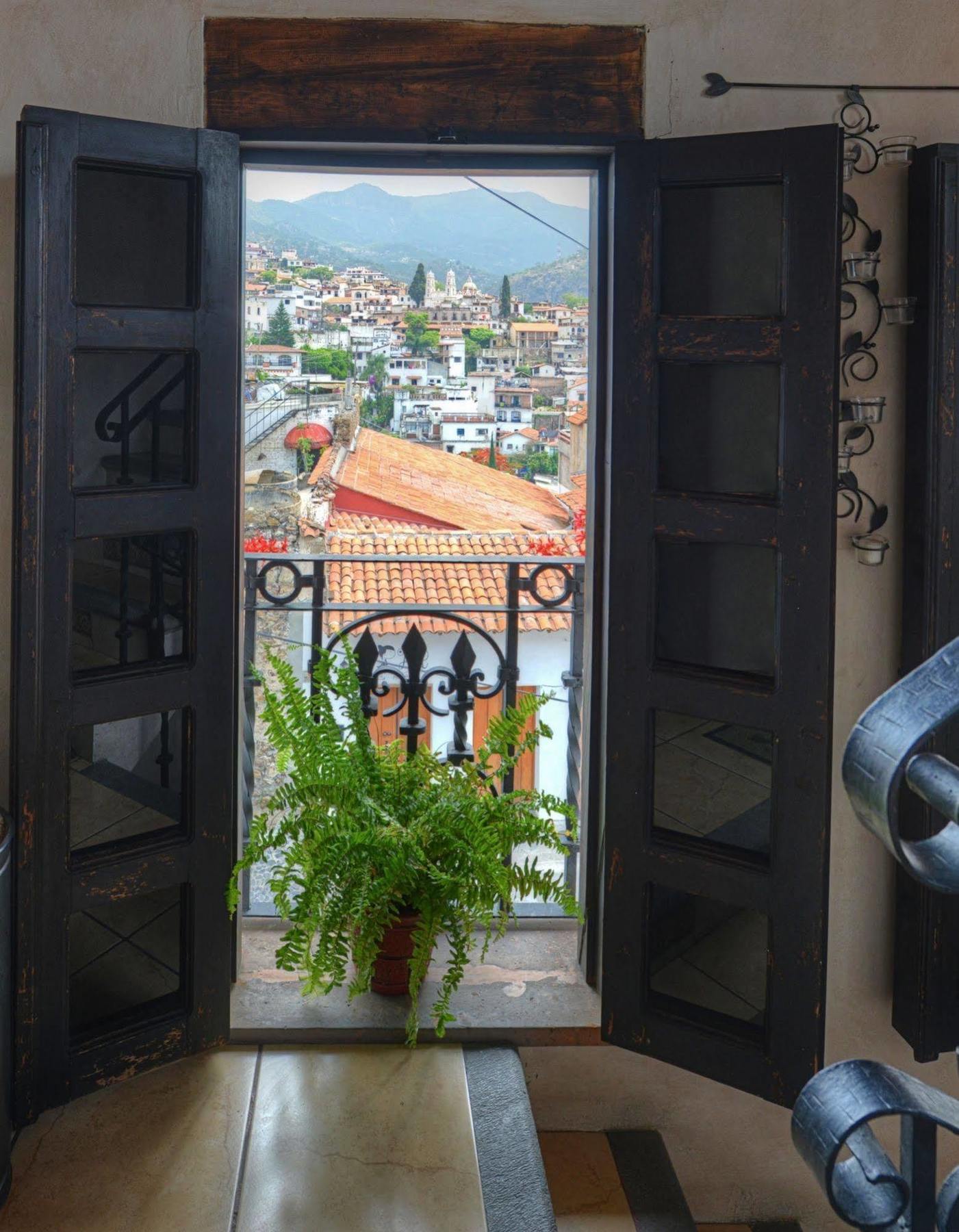 Готель La Casa Del Laurel Таско-де-Аларкон Екстер'єр фото